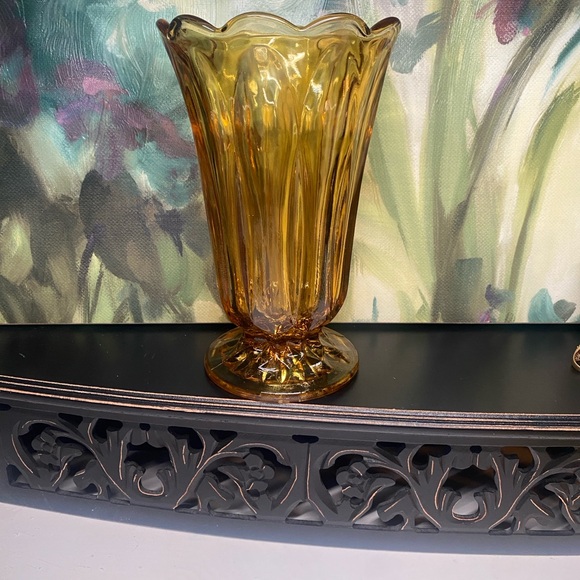 70’s Anchor Hocking Fairfield Amber Glass Vase - Picture 2 of 7